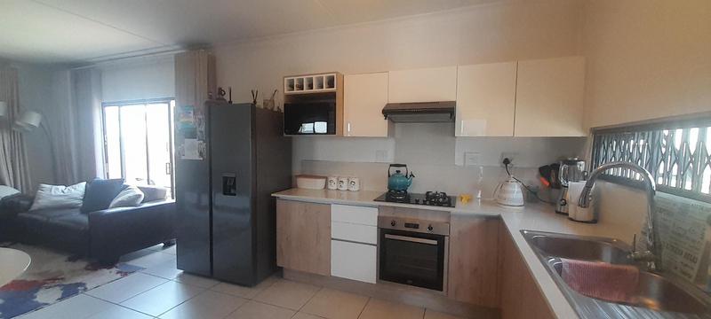 To Let 3 Bedroom Property for Rent in Thatchfield Gauteng