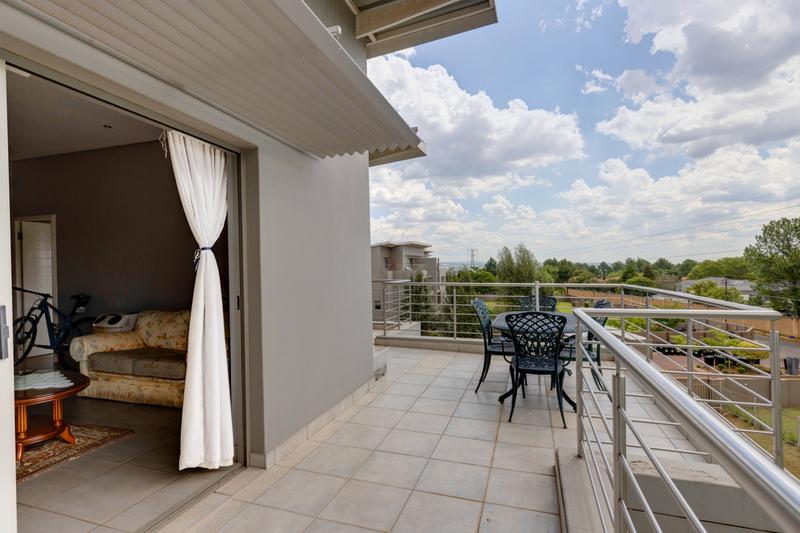 1 Bedroom Property for Sale in Broadacres Gauteng