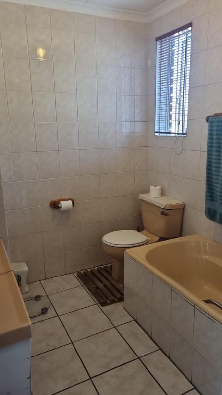 2 Bedroom Property for Sale in Rietfontein Gauteng