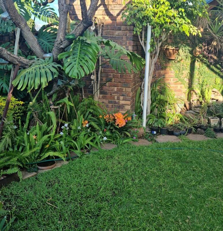 2 Bedroom Property for Sale in Rietfontein Gauteng