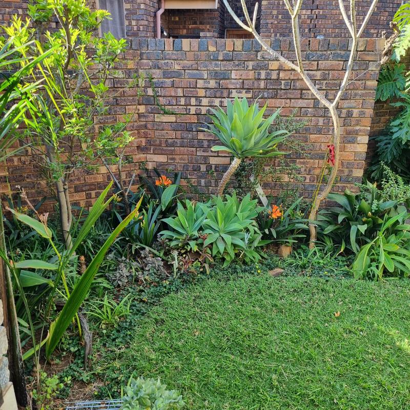 2 Bedroom Property for Sale in Rietfontein Gauteng