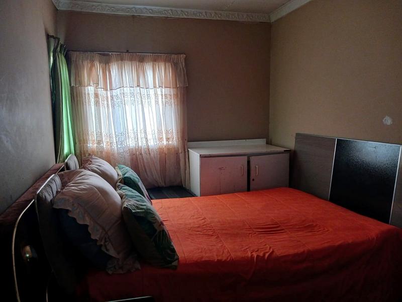 To Let 3 Bedroom Property for Rent in Jabulani Gauteng