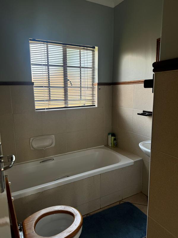 2 Bedroom Property for Sale in Equestria Gauteng