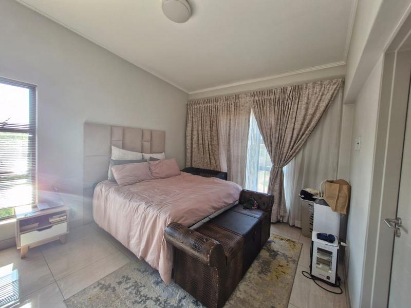 3 Bedroom Property for Sale in Glen Marais Gauteng