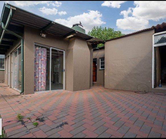 To Let 3 Bedroom Property for Rent in Kensington Gauteng