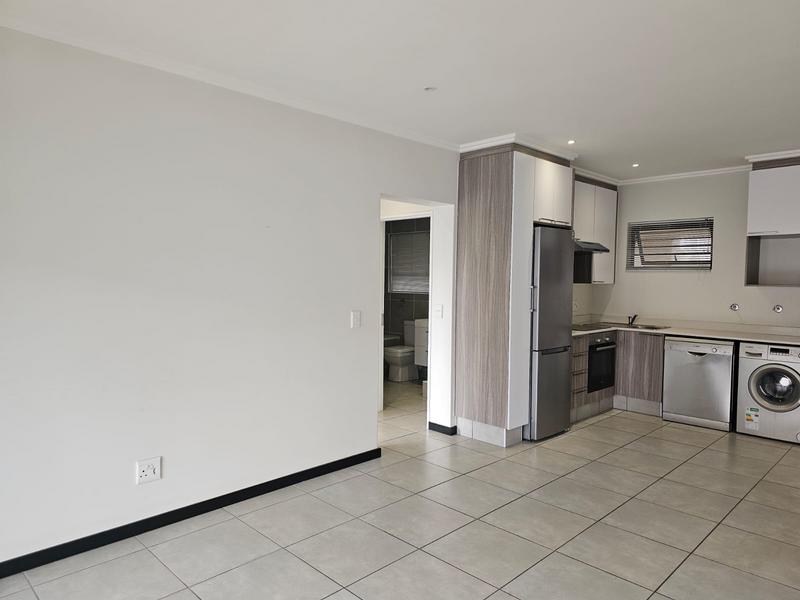 To Let 1 Bedroom Property for Rent in Lonehill Gauteng