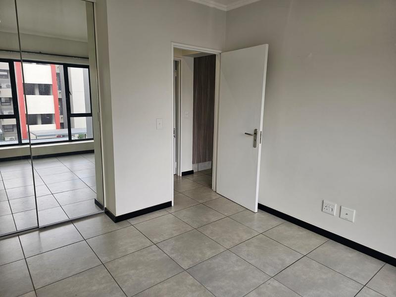 To Let 1 Bedroom Property for Rent in Lonehill Gauteng