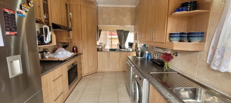 3 Bedroom Property for Sale in Randhart Gauteng