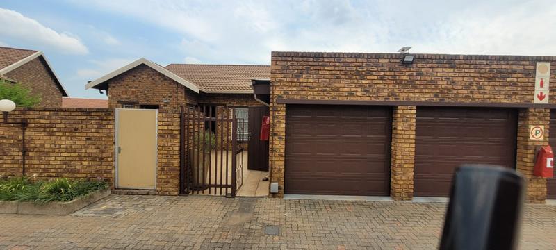 3 Bedroom Property for Sale in Randhart Gauteng