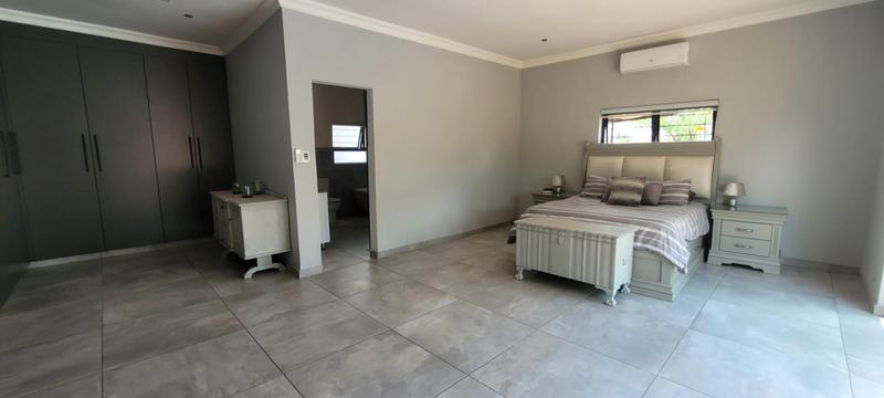 4 Bedroom Property for Sale in Verwoerdpark Gauteng