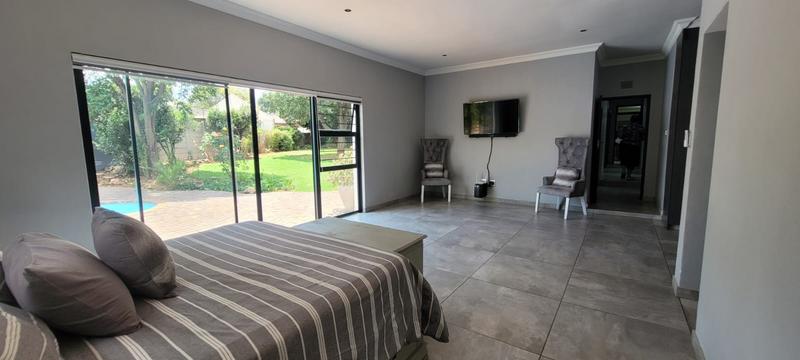 4 Bedroom Property for Sale in Verwoerdpark Gauteng