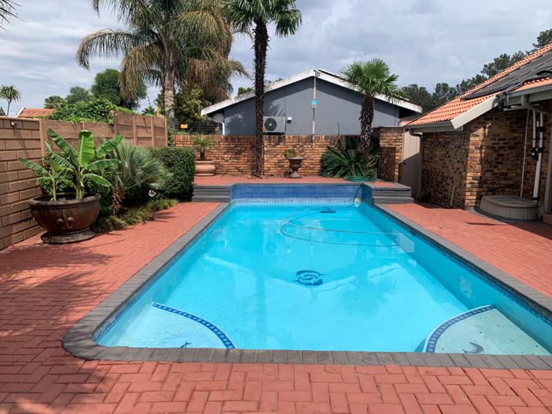 3 Bedroom Property for Sale in Vanderbijlpark SE 3 Gauteng