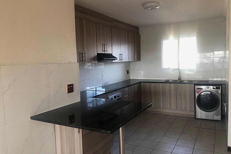 2 Bedroom Property for Sale in Primrose Hill Gauteng