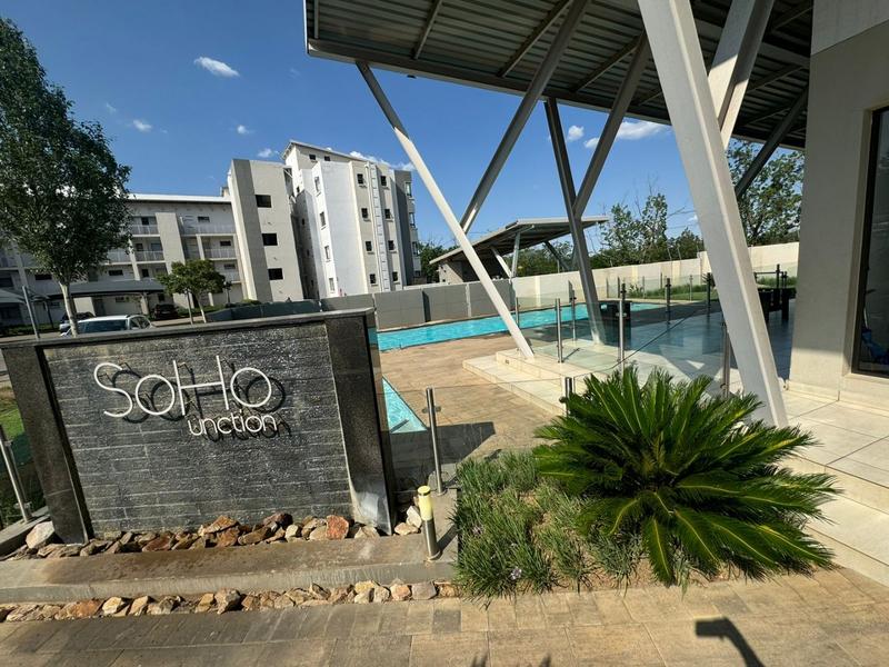 To Let 2 Bedroom Property for Rent in Broadacres Gauteng