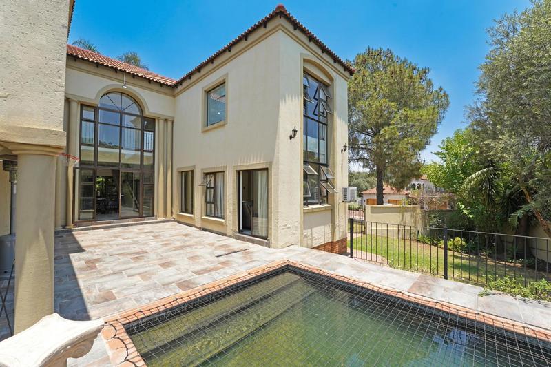 4 Bedroom Property for Sale in Cedar Lakes Gauteng