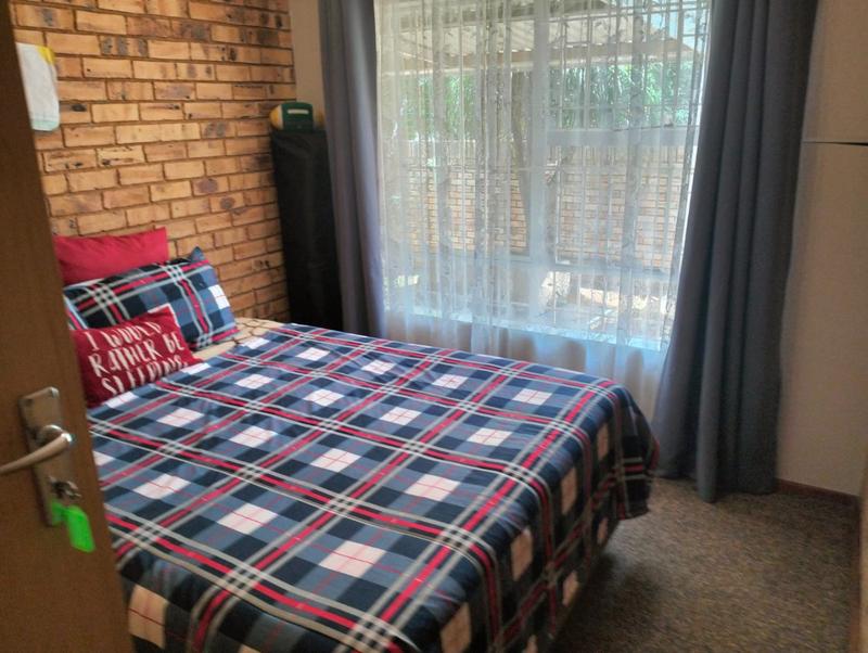 3 Bedroom Property for Sale in Noordheuwel Gauteng