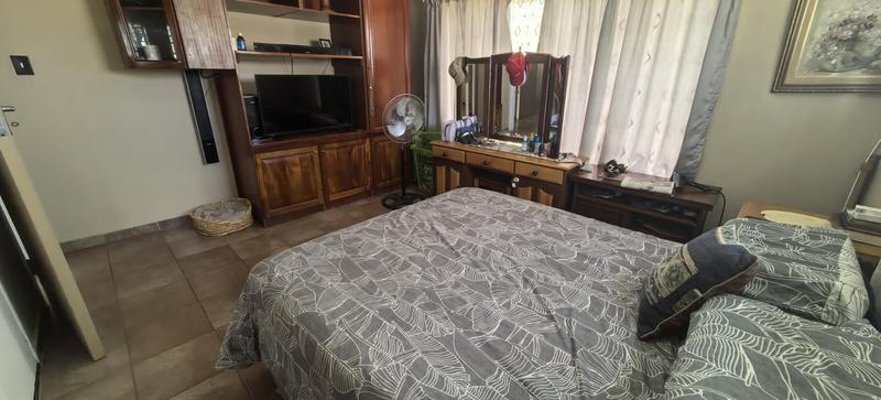 4 Bedroom Property for Sale in Mindalore Gauteng