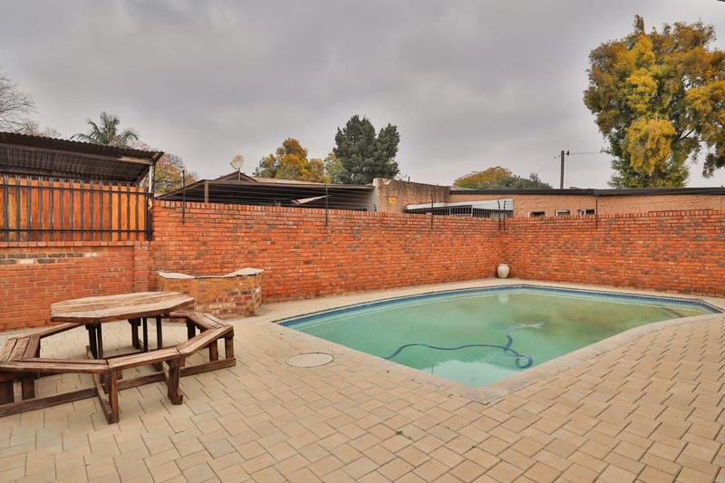 4 Bedroom Property for Sale in Pretoria Gardens Gauteng