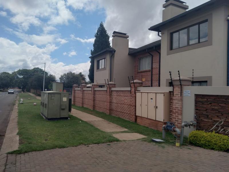 To Let 3 Bedroom Property for Rent in Daspoort Gauteng