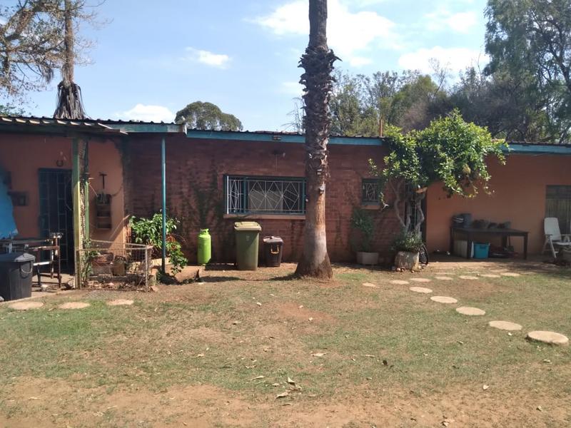 4 Bedroom Property for Sale in Kameeldrift West Gauteng