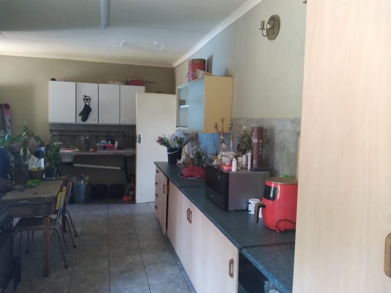 4 Bedroom Property for Sale in Kameeldrift West Gauteng