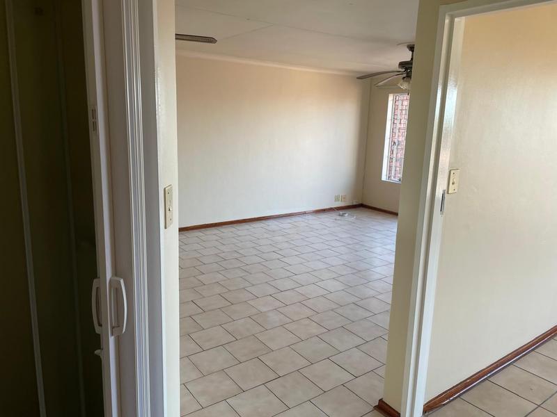 To Let 2 Bedroom Property for Rent in Moreleta Park Gauteng