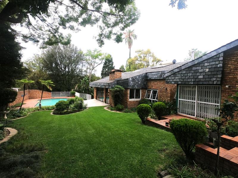 4 Bedroom Property for Sale in Morningside Manor Gauteng