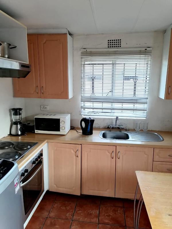 To Let 2 Bedroom Property for Rent in Phiri Gauteng