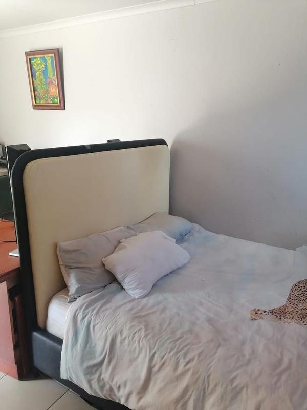 To Let 2 Bedroom Property for Rent in Phiri Gauteng