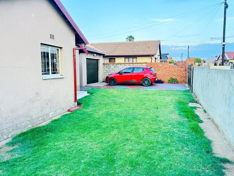 3 Bedroom Property for Sale in Kagiso Gauteng