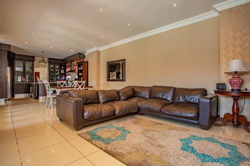 5 Bedroom Property for Sale in Midstream Estate Gauteng