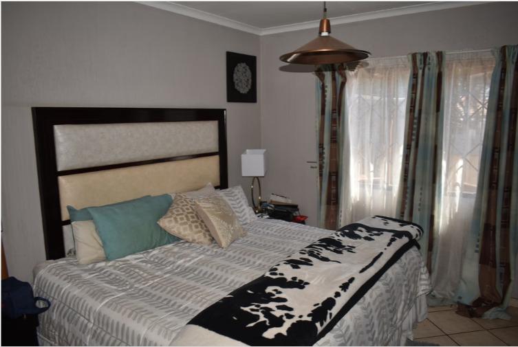 3 Bedroom Property for Sale in Heatherview Gauteng