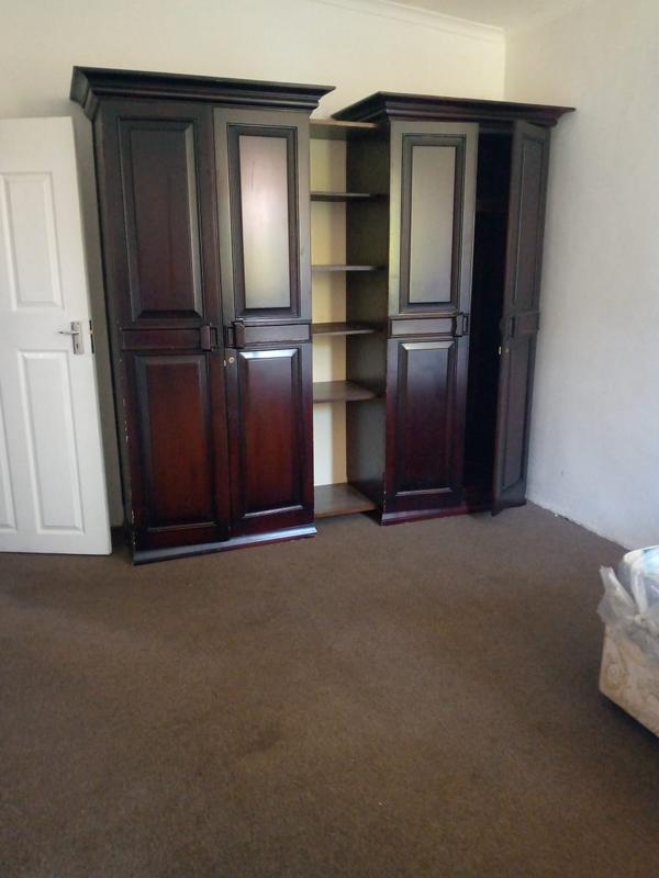 To Let 1 Bedroom Property for Rent in Wychwood Gauteng