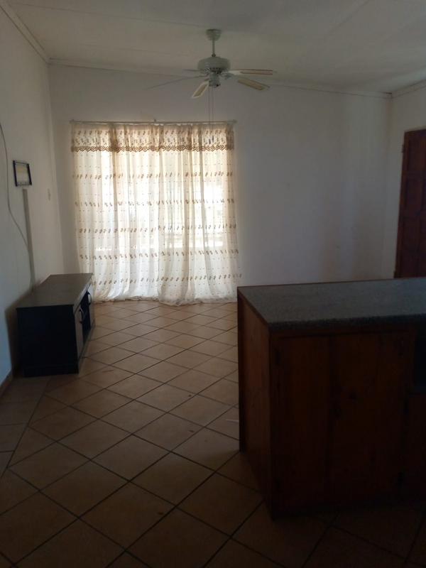 To Let 1 Bedroom Property for Rent in Wychwood Gauteng