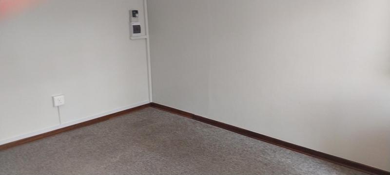 To Let 1 Bedroom Property for Rent in Edenvale Gauteng