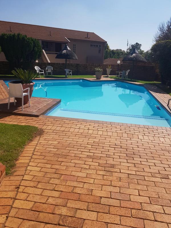 2 Bedroom Property for Sale in Bedford Park Gauteng