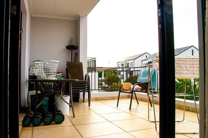 2 Bedroom Property for Sale in Greenstone Ridge Gauteng