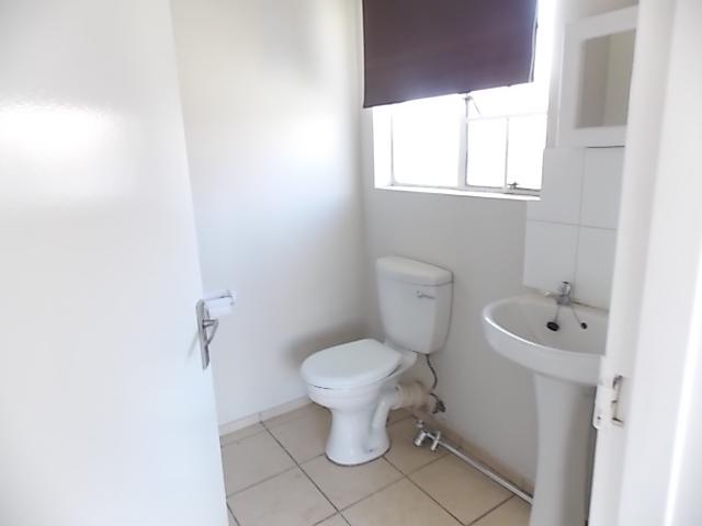 To Let 2 Bedroom Property for Rent in Rynfield A H Gauteng