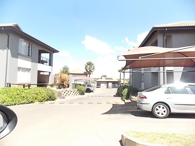 To Let 2 Bedroom Property for Rent in Rynfield A H Gauteng