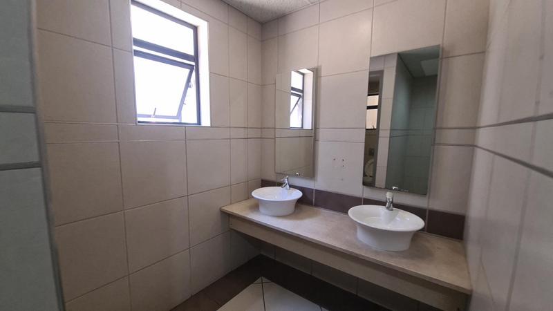 Commercial Property for Sale in Lynnwood Glen Gauteng