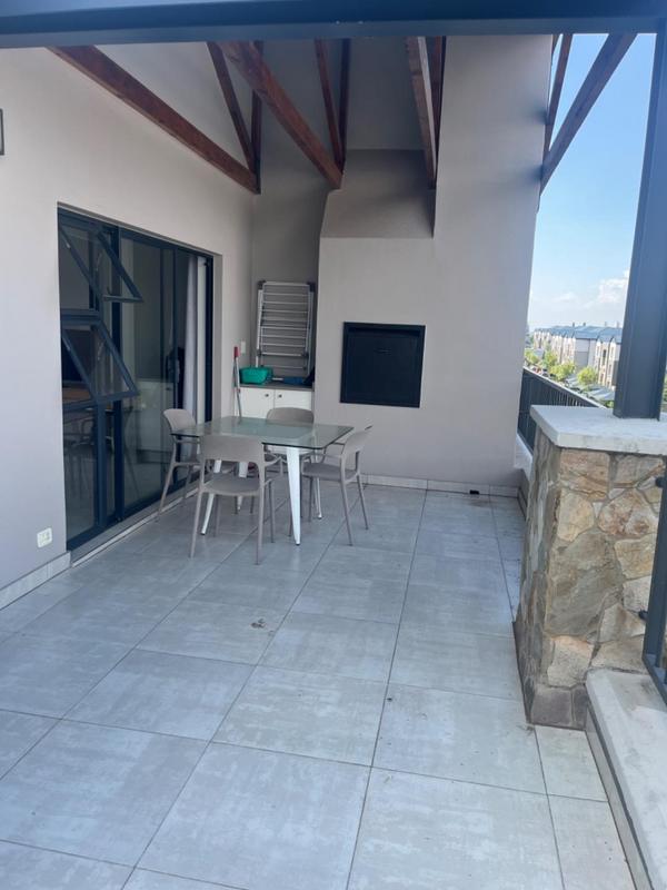 To Let 2 Bedroom Property for Rent in Waterfall Gauteng