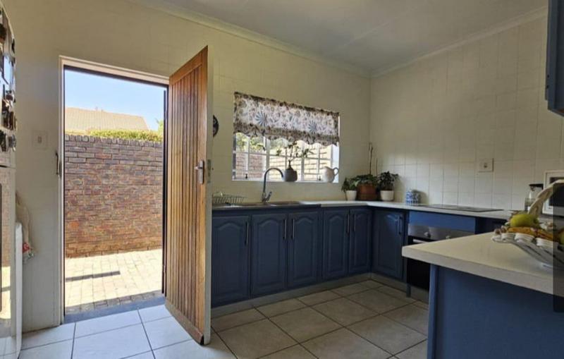 1 Bedroom Property for Sale in Glenvista Gauteng