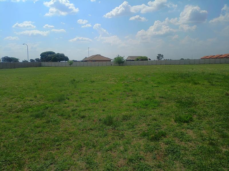 6 Bedroom Property for Sale in Riversdale Gauteng