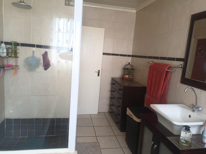 6 Bedroom Property for Sale in Riversdale Gauteng