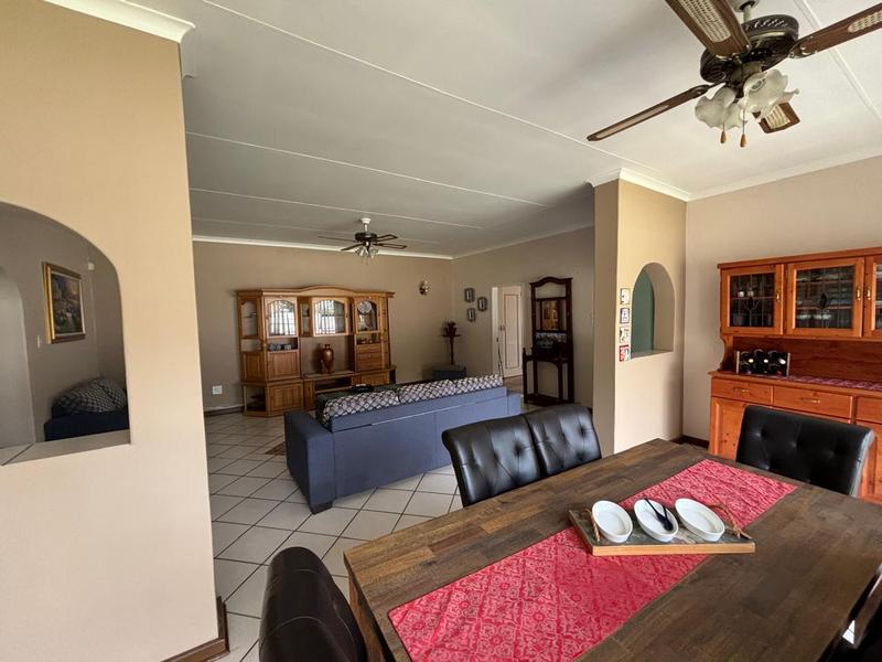 6 Bedroom Property for Sale in Riversdale Gauteng