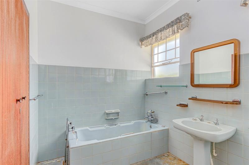 3 Bedroom Property for Sale in Saxonwold Gauteng