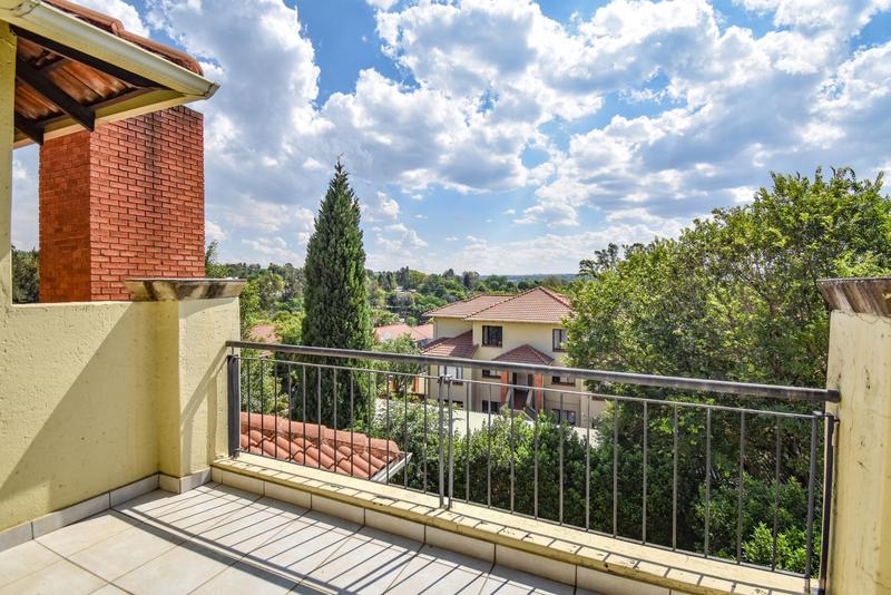 3 Bedroom Property for Sale in Douglasdale Gauteng