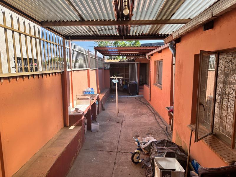 3 Bedroom Property for Sale in Laudium Gauteng