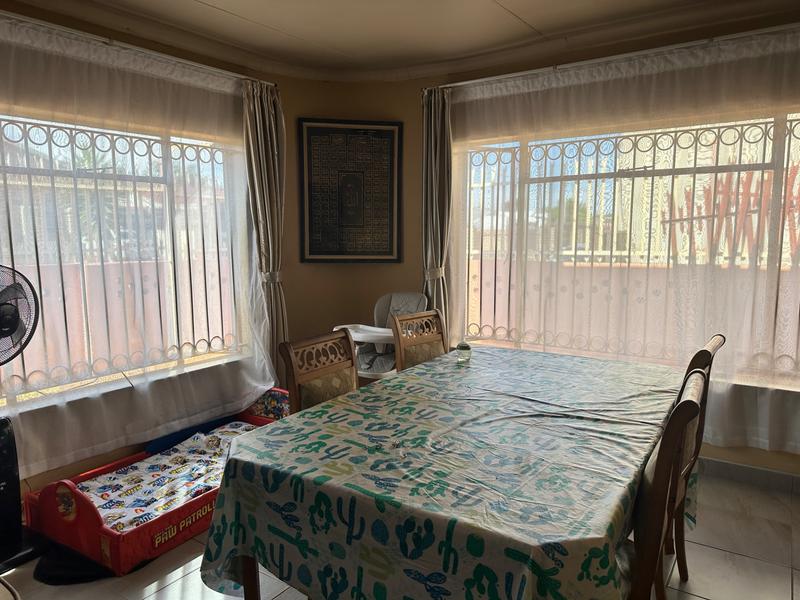 3 Bedroom Property for Sale in Laudium Gauteng