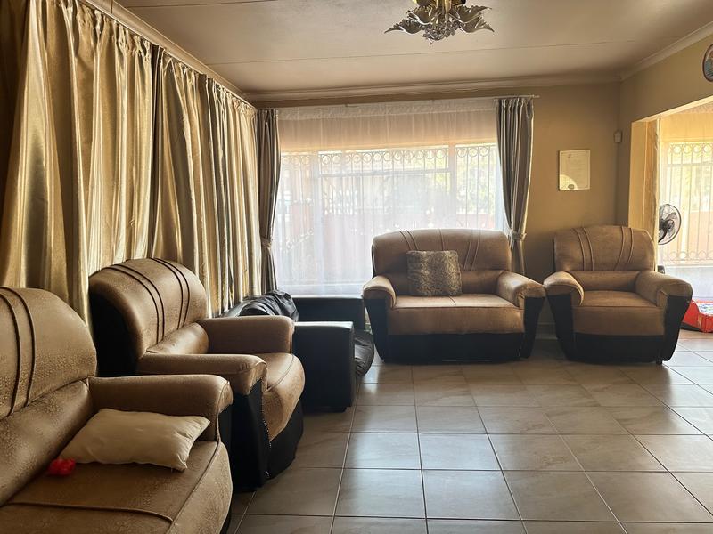 3 Bedroom Property for Sale in Laudium Gauteng